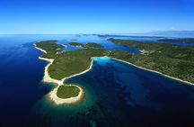 Zadar: Sakarun - Dugi otok Luxury Speedboat Tour with Lunch