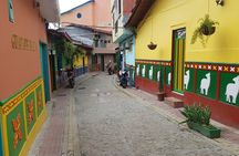 Full Day Private Tour to Guatapé and El Peñol