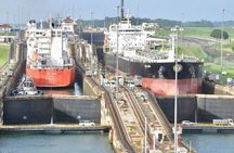Miraflores canal locks and Casco Viejo all included Private Tour 