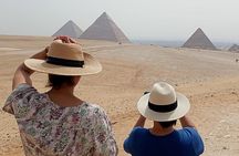 Unique tour to Giza pyramids, Egyptian museum & Khan El-Khalili 