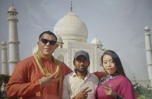 From Delhi: Private Sunrise Taj Mahal Tour By Car