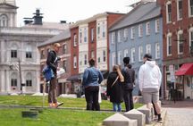 Portland Walking Food Tour – Warm Donuts, History & Hidden Gems