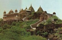 Full Day Agra, Mathura Vrindavan Tour Package from Delhi