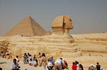 The pyramids & Museum day tour