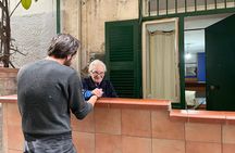 Spanish Quarters, to discover folklore, artisans and local life