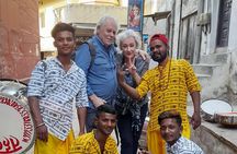 Private Cultural Walking Tour of Varanasi with Guide
