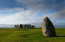 Private Tour to Stonehenge and Bath from London
