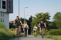The Milan you don't expect, bike tour with picnic on the lake