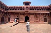 All inclusive - One day tour of tajmahal from delhi by car 