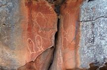 Cowan Creek Lunch paddle with Aboriginal rock art