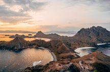 Full-Day Adventure Tour to komodo Island with join Speed Boat tur