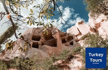 2-Day Cappadocia Tour from Istanbul with Cave Hotel Stay