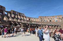 Colosseum Arena Express Tour with Forum & Palatine Access