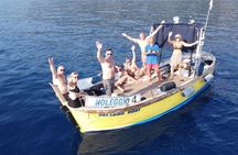 Relaxing Boat Tour with Aperitif in Cinque Terre