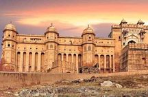 4 Days Guided Jaipur, Ranthambore Tigers & Udaipur Tour With Safari & Hotels