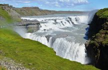 Golden Circle and Sky Lagoon Full-Day Tour