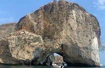 Puerto Vallarta snorkel tour at Los Arcos