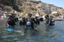 Discover Scuba Diving in the Caldera of the Volcano in Santorini