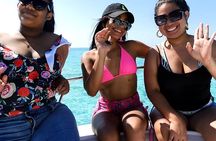 Private Boat Tour in Cayman Islands 