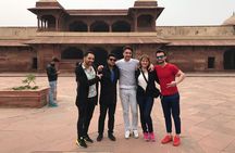 Taj Mahal, Agra Fort, Baby Taj Tour from Delhi by Superfast Train
