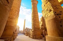 From Hurghada: Luxor Overnight Tour with Hot Air Balloon Ride