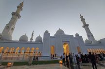 Abu Dhabi Mosque with Louvre and Qasr Al Watn
