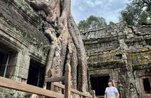 Private Angkor Wat Sunrise, Tomb Raider & Bayon Temples by TukTuk