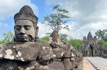 Private Angkor Wat Sunrise, Tomb Raider & Bayon Temples by TukTuk