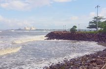 Private 7-Day Kerala Tour with Houseboat Cruise from Mumbai with 2-Way Flights