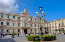 Discover Catania from fabulous viewpoints with your personal photographer