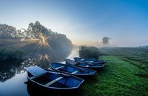 Unique Dutch villages Tour incl Boat & Hotel pick up