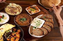 Cairo Walking Tour and Food Experience with Local Guide