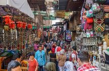 Cairo Walking Tour and Food Experience with Local Guide