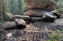 Kbal Spean, Banteay Srei, Beng Melea & Rolous temples Tour