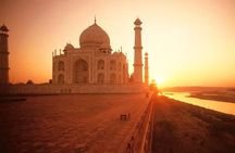 Taj Mahal tour with SOS Elephant Conservation & Care Center