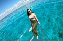 Tour Isla Mujeres excursion in Collective Transparent Boat