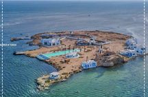 Boat trip discovered the ille El bibane
