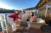 Lunch Cruise on HANAIKADA (Raft-Type Boat) with Scenic View of Miyajima