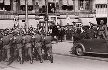 Amsterdam: World War II Private Walking Tour 