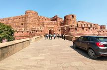 Day Trip to Taj Mahal, Agra Fort and Baby Taj from Jaipur by car