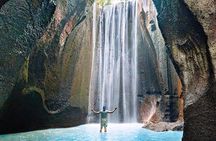 Gate of Heaven at Lempuyang Temple and East Bali Tour