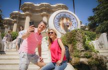 Private Ultimate Gaudi Legacy ebike Tour with Park Güell