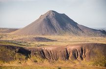 Hike to Mount Keilir 