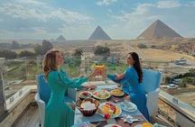 Great Pyramid Inn Lunch With Pyramids View