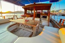 Private VIP Gulet Boat Tour With Lunch in Bodrum For 6 Hour