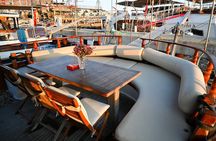 Private VIP Gulet Boat Tour With Lunch in Bodrum For 6 Hour