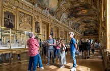 Paris Louvre Museum: Small Group Guided Highlights Tour