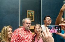 Paris Louvre Museum: Small Group Guided Highlights Tour