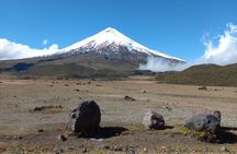 2 volcanoes Cotopaxi and Quilotoa in 1 Day