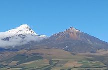 2 volcanoes Cotopaxi and Quilotoa in 1 Day
